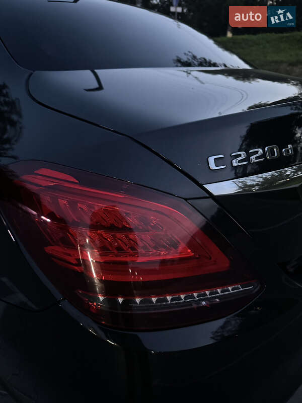 Седан Mercedes-Benz C-Class 2021 в Хмельницькому