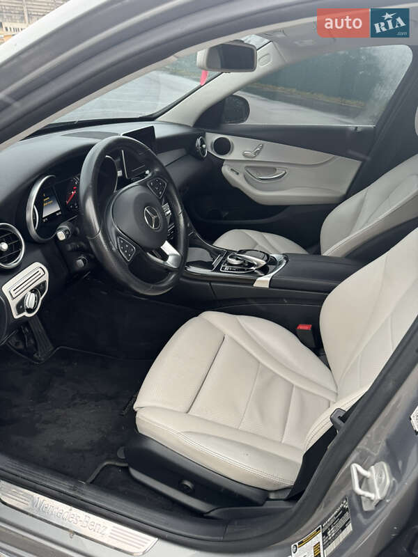 Седан Mercedes-Benz C-Class 2015 в Ивано-Франковске