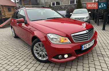 Універсал Mercedes-Benz C-Class 2012 в Іршаві