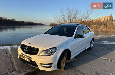 Седан Mercedes-Benz C-Class 2013 в Києві