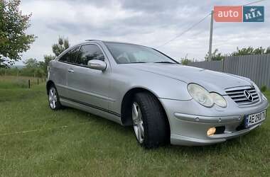 Універсал Mercedes-Benz C-Class 2002 в Дніпрі