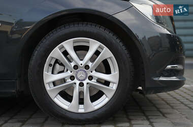 Универсал Mercedes-Benz C-Class 2012 в 