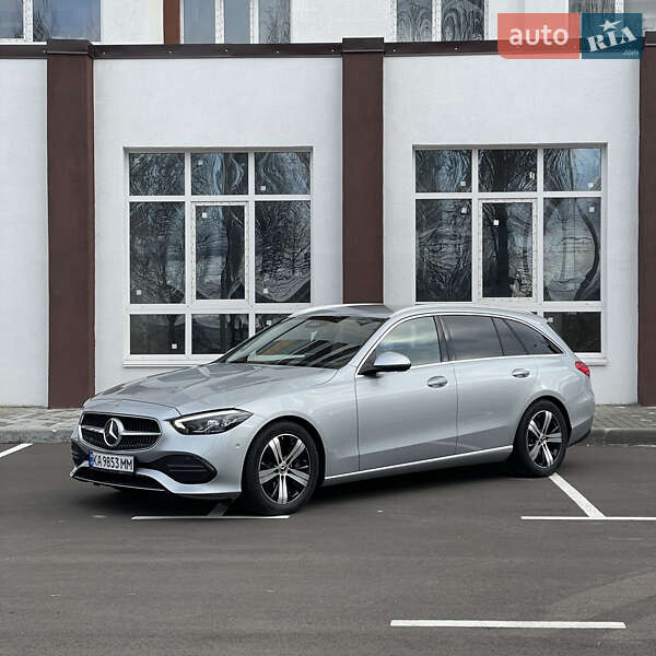 Mercedes-Benz C-Class 2023