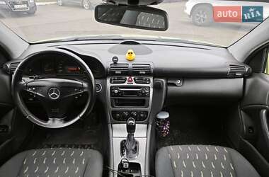 Купе Mercedes-Benz C-Class 2004 в Києві