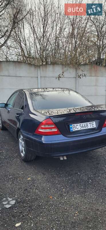 Седан Mercedes-Benz C-Class 2003 в Ивано-Франковске