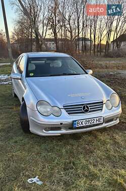 Купе Mercedes-Benz C-Class 2003 в Гусятині