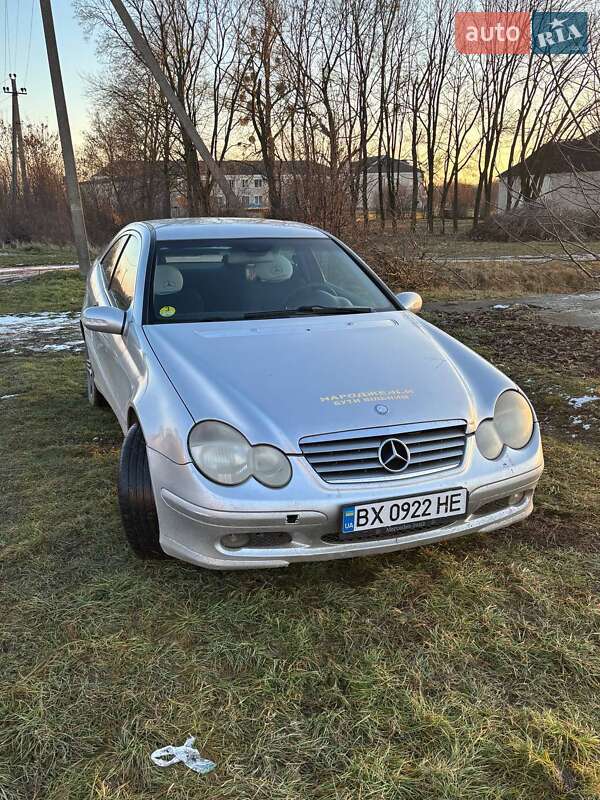 Купе Mercedes-Benz C-Class 2003 в Гусятині