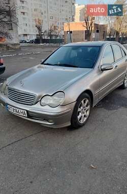 Седан Mercedes-Benz C-Class 2003 в Червонограді