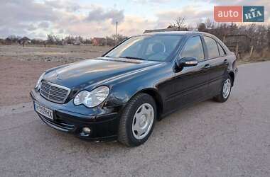 Седан Mercedes-Benz C-Class 2006 в Житомире