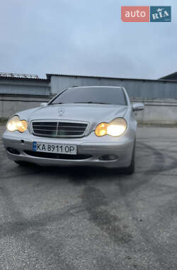 Универсал Mercedes-Benz C-Class 2003 в Киеве