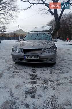 Седан Mercedes-Benz C-Class 2004 в Львові