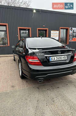 Седан Mercedes-Benz C-Class 2014 в Броварах