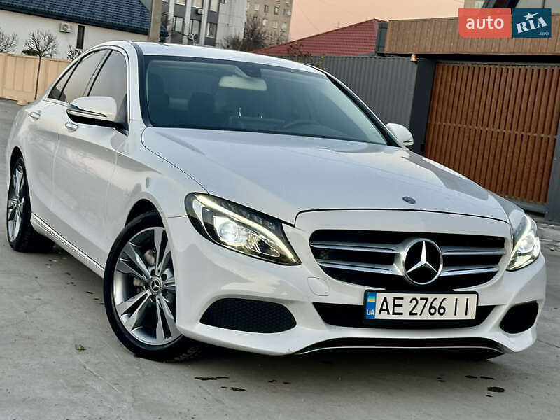 Седан Mercedes-Benz C-Class 2017 в Павлограде