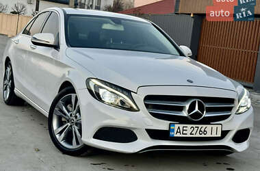 Седан Mercedes-Benz C-Class 2017 в 
