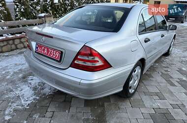 Седан Mercedes-Benz C-Class 2005 в Івано-Франківську