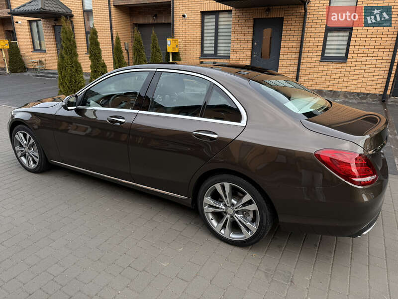 Седан Mercedes-Benz C-Class 2015 в Виннице