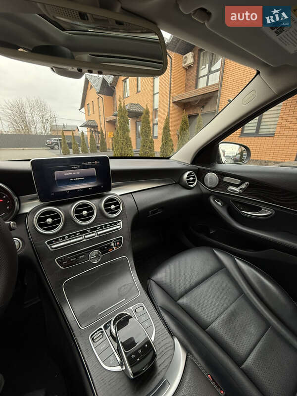 Седан Mercedes-Benz C-Class 2015 в Виннице