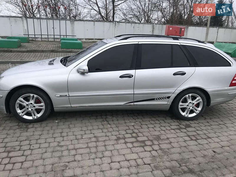 Универсал Mercedes-Benz C-Class 2001 в 