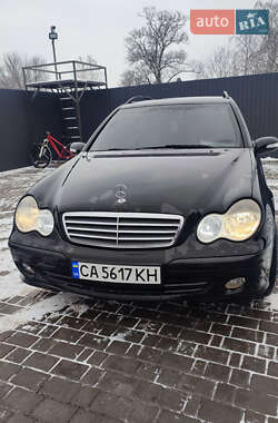 Універсал Mercedes-Benz C-Class 2005 в Шполі