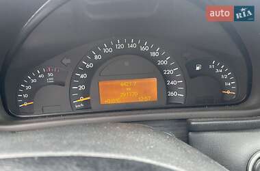 Универсал Mercedes-Benz C-Class 2001 в 