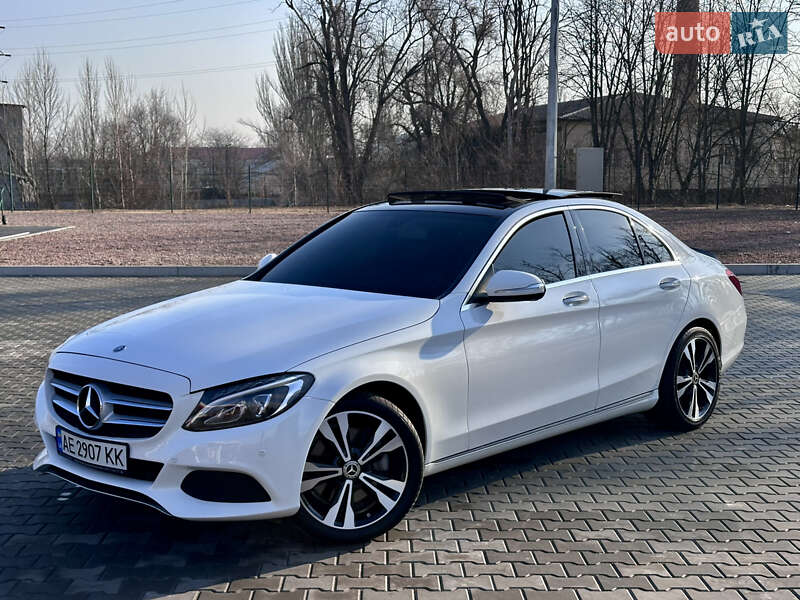 Седан Mercedes-Benz C-Class 2014 в Кривом Роге