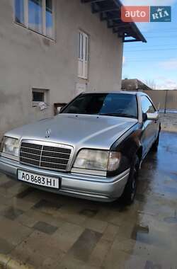 Седан Mercedes-Benz C-Class 1993 в 