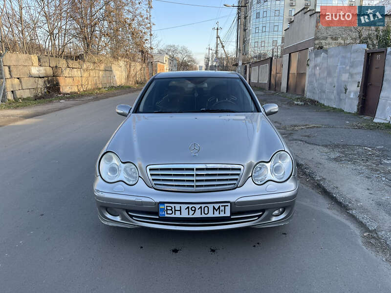 Седан Mercedes-Benz C-Class 2007 в Одесі