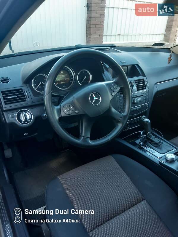 Седан Mercedes-Benz C-Class 2008 в Кременчуці
