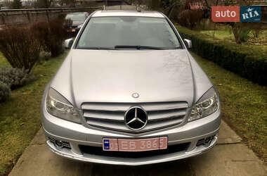 Седан Mercedes-Benz C-Class 2010 в 