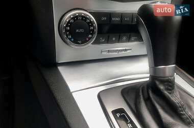 Седан Mercedes-Benz C-Class 2010 в 