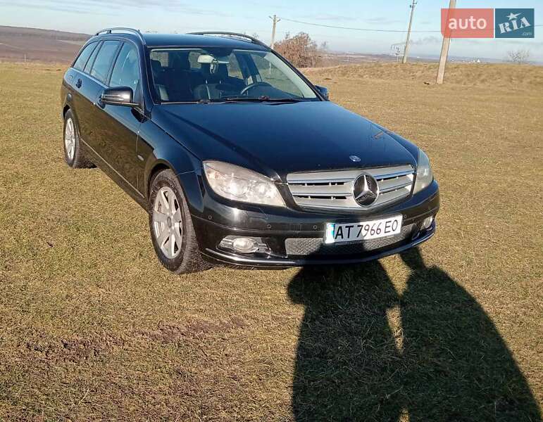 Mercedes-Benz C-Class 2010