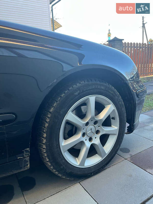 Универсал Mercedes-Benz C-Class 2005 в Ивано-Франковске фото 22 Универсал Mercedes-Benz C-Class 2005 в Ивано-Франковске