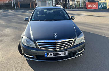 Универсал Mercedes-Benz C-Class 2010 в 