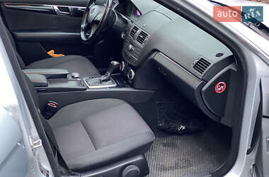 Седан Mercedes-Benz C-Class 2010 в 