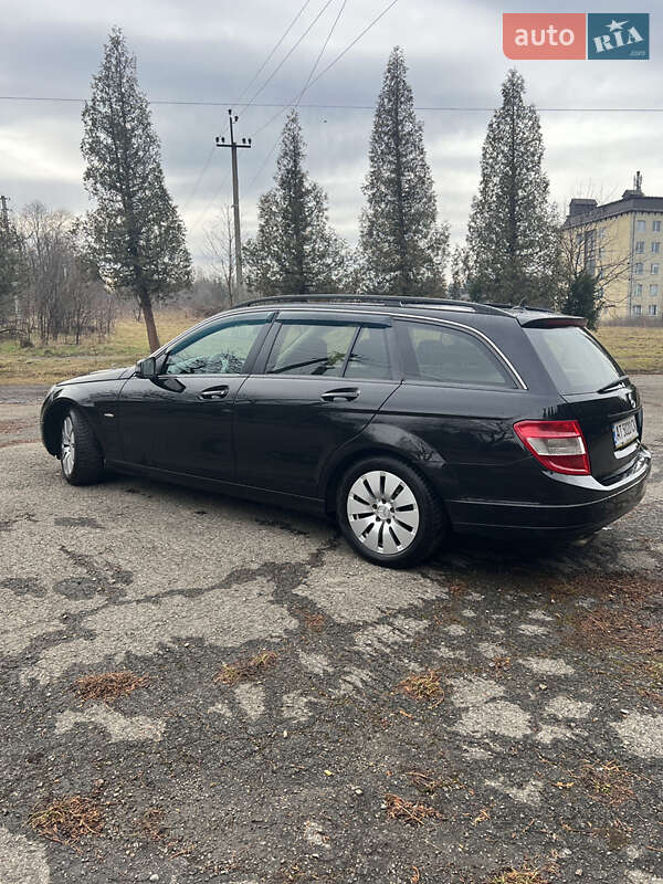 Универсал Mercedes-Benz C-Class 2010 в Рожнятове