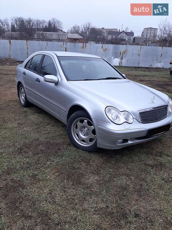 Седан Mercedes-Benz C-Class 2004 в Первомайську