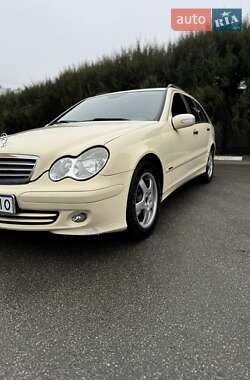 Универсал Mercedes-Benz C-Class 2005 в Крюковщине