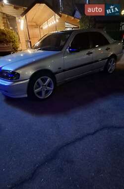 Седан Mercedes-Benz C-Class 1998 в 