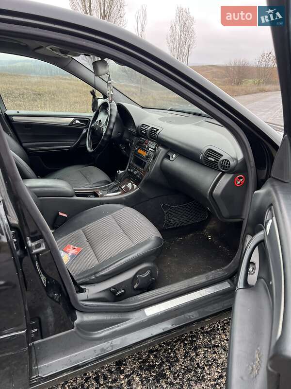 Mercedes-Benz C-Class 2002