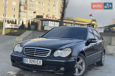 Універсал Mercedes-Benz C-Class 2006 в Тернополі