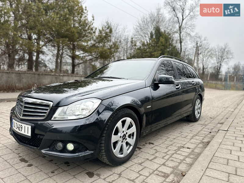 Универсал Mercedes-Benz C-Class 2011 в Городке