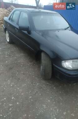 Седан Mercedes-Benz C-Class 1993 в 