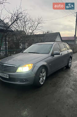 Універсал Mercedes-Benz C-Class 2010 в Луцьку