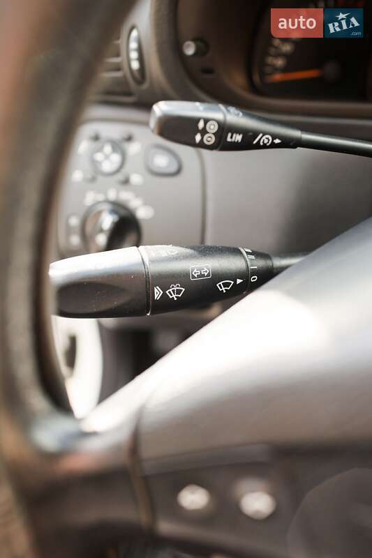 Купе Mercedes-Benz C-Class 2004 в Мукачевому