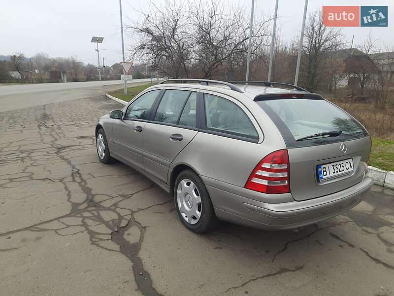 Універсал Mercedes-Benz C-Class 2006 в Лохвиці