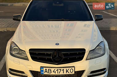 Седан Mercedes-Benz C-Class 2011 в Вінниці