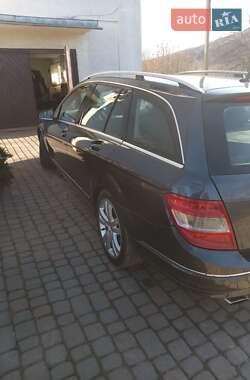 Универсал Mercedes-Benz C-Class 2010 в 