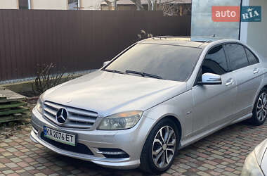 Седан Mercedes-Benz C-Class 2010 в 