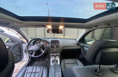 Седан Mercedes-Benz C-Class 2010 в 