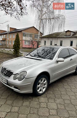 Купе Mercedes-Benz C-Class 2001 в Тростянце